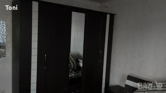 петкрилен гардероб с огледало , снимка 3 - Гардероби - 55753361