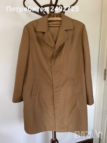Палто бежово, с подплата топла, като ново, не носено