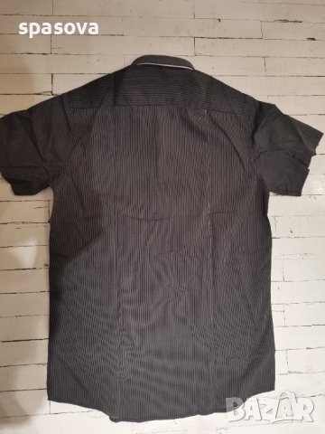 Мъжка риза на райета бяла или черна, Infinity man, S 37/38 нова донесена от Германия, снимка 3 - Ризи - 39246534