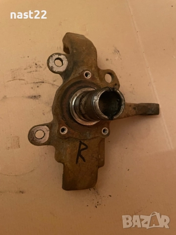 Шенкел десен за Грейт Уол Ховър 2,4 бензин, снимка 2 - Части - 51859250