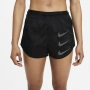 Дамски спортни къси панталонки Nike Air Tempo Shorts, снимка 5