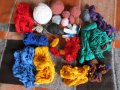 Прежда различни цветове неизползвана и куки за плетене, снимка 8
