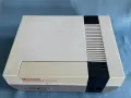 Отлично работеща конзола Nintendo NES 1985г., снимка 3