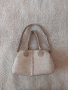 Дамска средно голяма бежава чанта с къса и дълга дръжка, снимка 1 - Чанти - 36556743