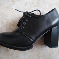 Дамски обувки, снимка 1 - Дамски обувки на ток - 39893443