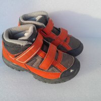 Детски обувки Quechua, 27 номер, снимка 1 - Детски боти и ботуши - 42573799