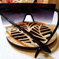 Дамски слънчеви очила / черни + Подарък Кутия/Опаковка, снимка 6 - Слънчеви и диоптрични очила - 37599503