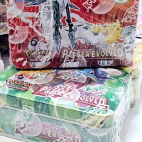Карти в метална кутия Pokémon , снимка 7 - Колекции - 42545386