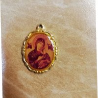Богородица-висулка, снимка 1 - Колиета, медальони, синджири - 32074793