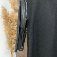 Черна блуза с 7/8 ръкав, снимка 2 - Блузи с дълъг ръкав и пуловери - 42905777