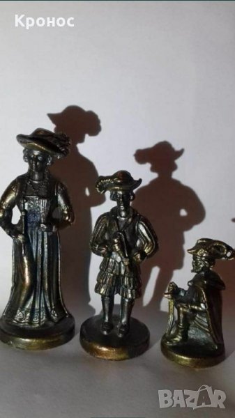 Стари медни фигури, снимка 1