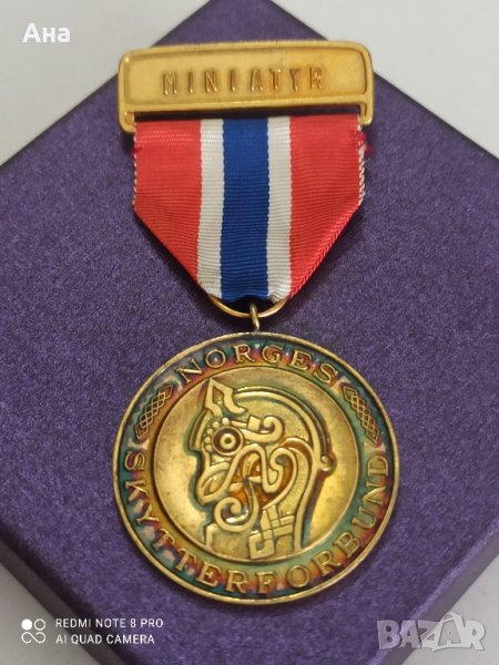 Норвежки сребърен медал с позлата , снимка 1