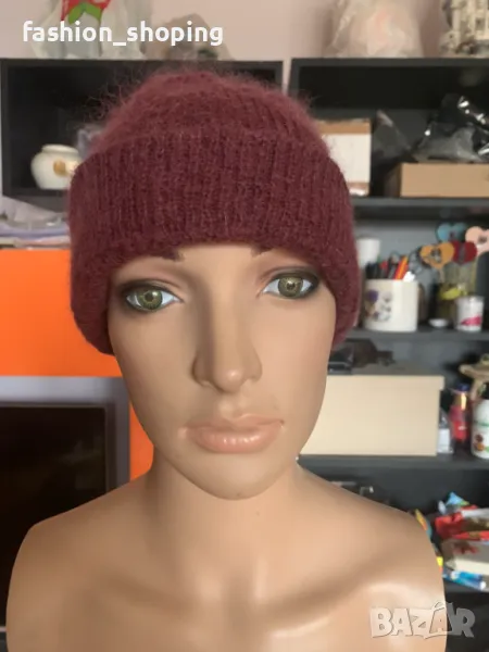 Зимна шапка в цвят бордо (състав мохер), снимка 1
