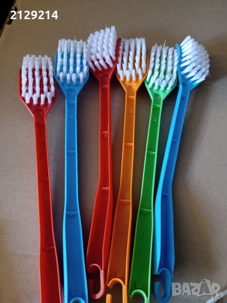 3. Четки с дълга дръжка , снимка 1