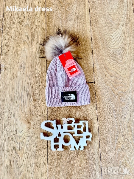 Разкошни шапки СК,The North face,Miu Miu с етествен пух, снимка 1