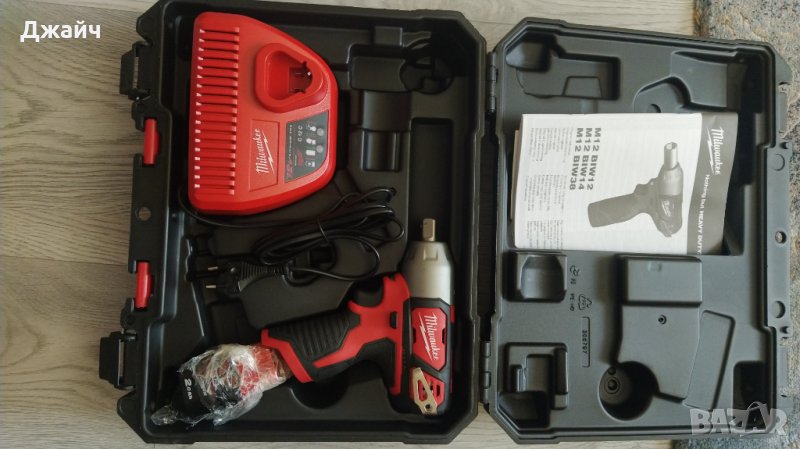 Milwaukee гайковерт 12V , снимка 1