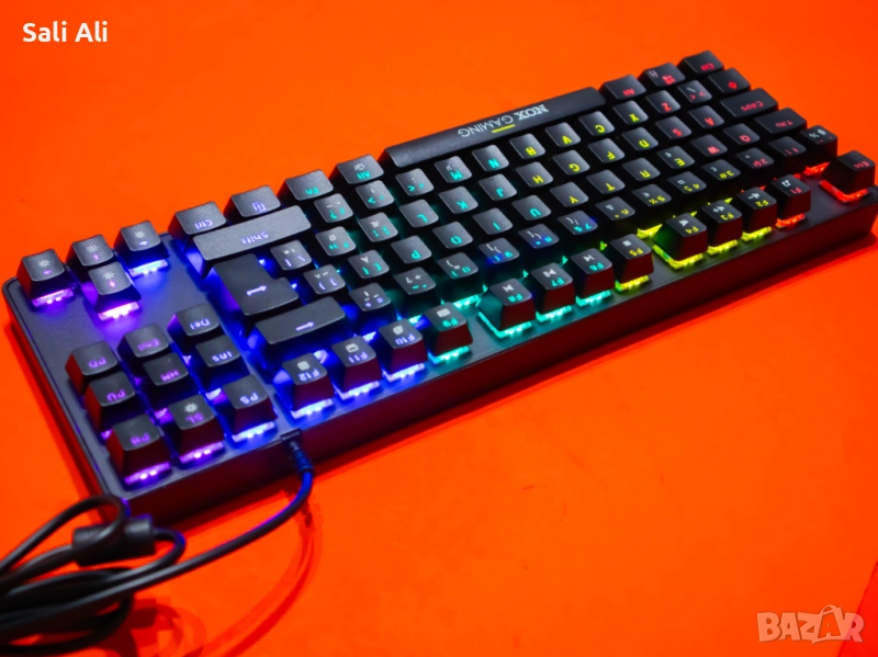Nox Scavenger TKL механична геймърска клавиатура RGB Blue Switch, снимка 1