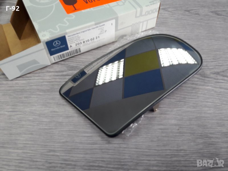 A2038100221**NEU**MERCEDES-BENZ**W203**W211**W240**СТЪКЛО НА ОГЛЕДАЛО,ВЪНШНО ОГЛЕДАЛО **, снимка 1