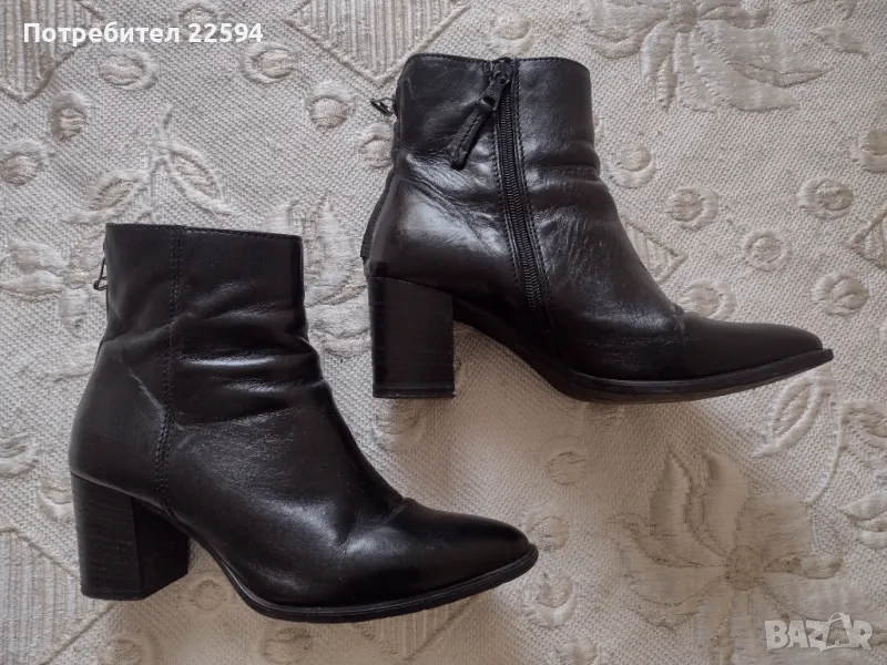 Изключително запазени дамски боти, снимка 1