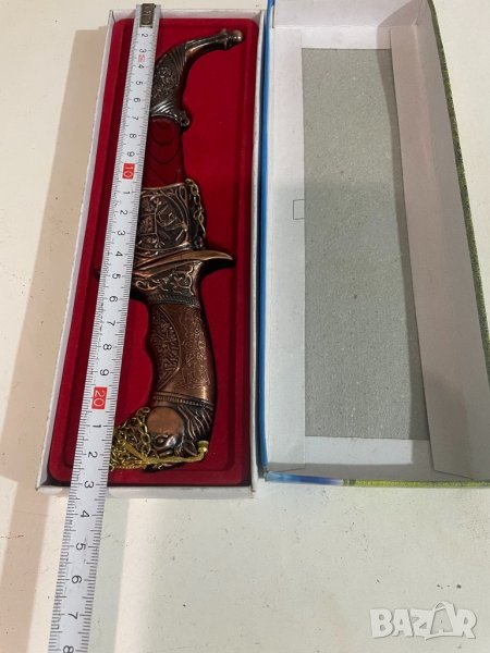 Нов сувенир-нож , снимка 1