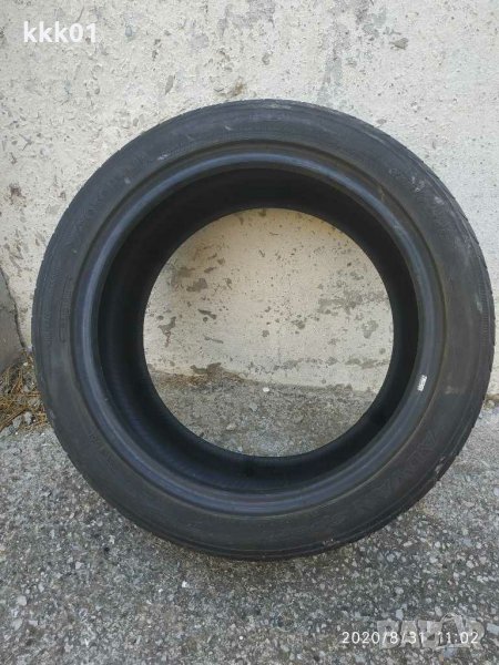 Летни гуми 235/45/17 Yokohama 1 бр. и Bridgestone -1бр., снимка 1