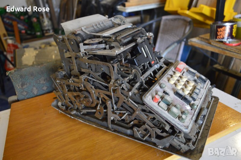 Olivetti Divisumma 24 Оливети стара изчислителна машина за части реставрация, снимка 1