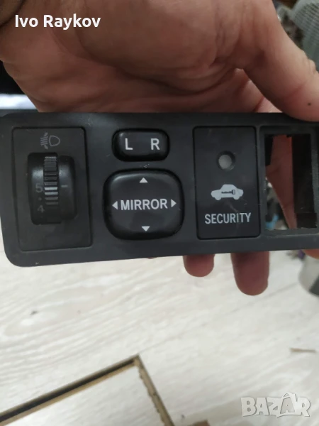 Панел Бутони ел. огледала и светлини за TOYOTA Corolla E12, снимка 1