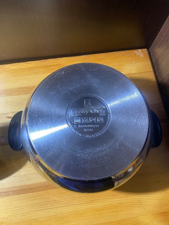 Тенджера под налягане Infinity Chefs 6 литра в Съдове за готвене в с.  Герман - ID39598500 — Bazar.bg