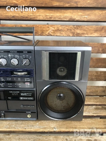 Радиокасетофон HITACHI TRK 9100E(Japan), снимка 13 - Радиокасетофони, транзистори - 53117543