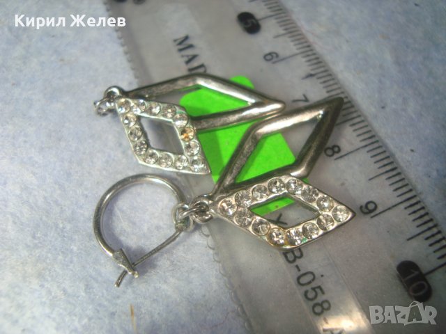 ПРЕКРАСНИ СТАРИ РОМБОИДНИ АРТ ОБЕЦИ с БЯЛА ПОЗЛАТА и КРИСТАЛИ 31361, снимка 5 - Обеци - 38067812