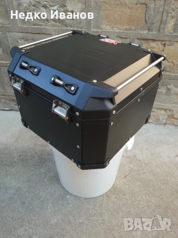 Куфар за мотор Givi, снимка 3 - Аксесоари и консумативи - 54074473