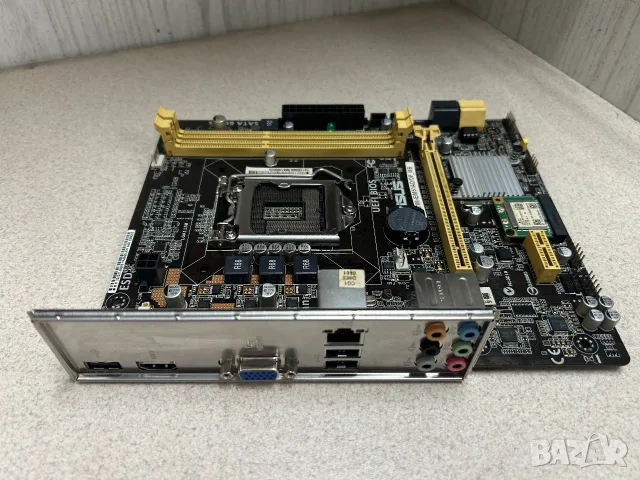 Дънна платка ASUS H81M-E с WiFi