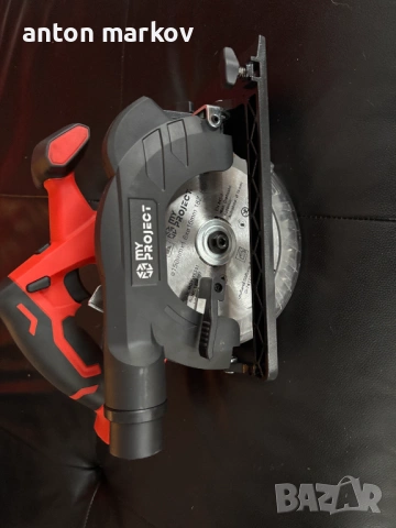 Безкабелен циркуляр .Нов с батерия и зарядно. Безплатна доставка., снимка 2 - Триони и циркуляри - 53070020
