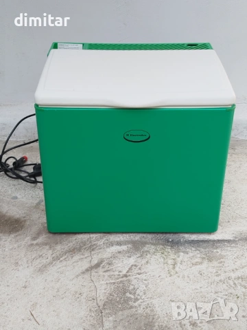 Хладилник ELECTROLUX - 12/220 V-gas, снимка 6 - Хладилни чанти - 54143932