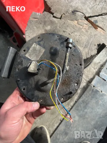 Бензинова помпа Toyota Avensis , снимка 4 - Части - 49470508