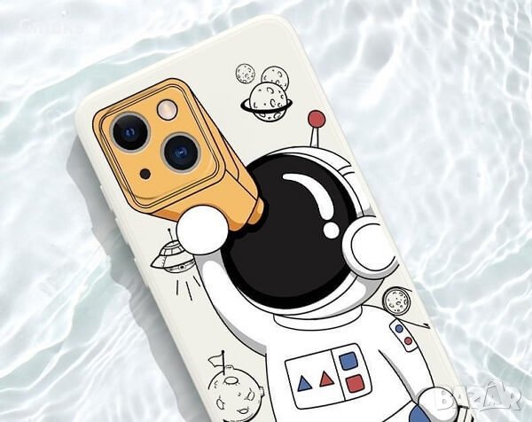Забавен кейс с астронавт за Samsung, снимка 3 - Калъфи, кейсове - 42163879
