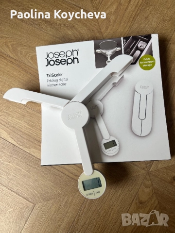 Дигитална кухненска везна TRISCALE, бяла, Joseph Joseph