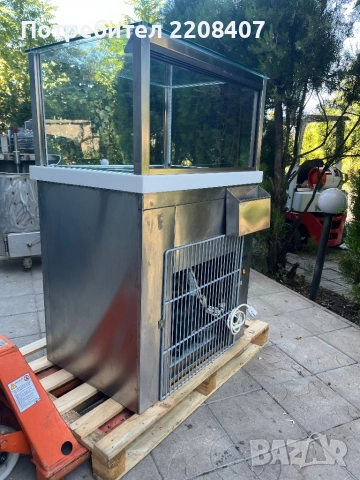 Хладилна витрина , снимка 7 - Хладилни витрини и фризери - 51605026