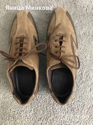 Дамски маратонки Geox, снимка 2 - Маратонки - 47614036