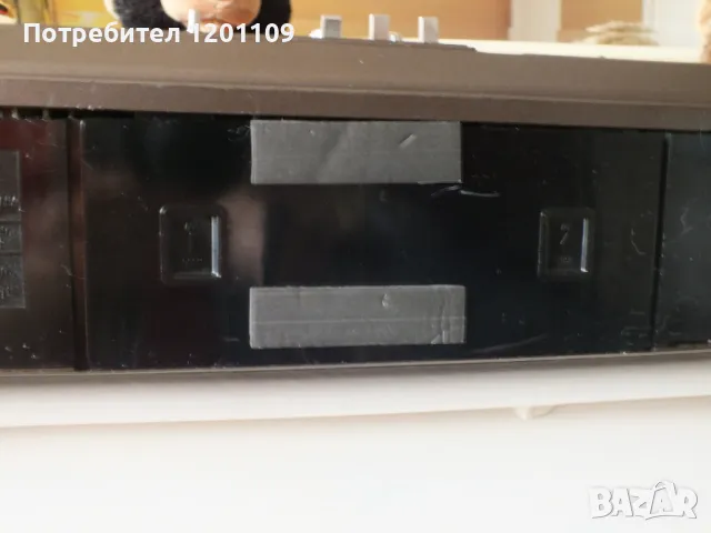 GRUNDIG RR-900, снимка 15 - Радиокасетофони, транзистори - 49539811