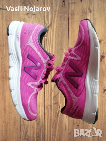 Дамски маратонки New Balance/37/, снимка 3 - Маратонки - 52465226