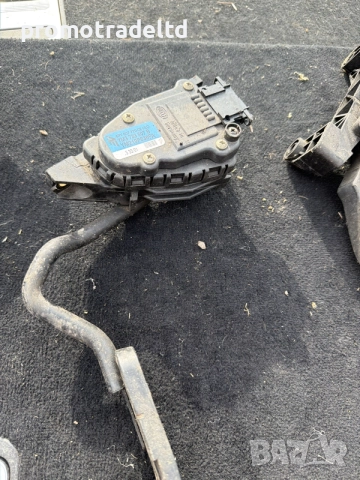 Педал елекрически VW Sharan 7M3723507B