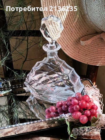 Кристална гарафа Бохемия, снимка 4 - Антикварни и старинни предмети - 51706658