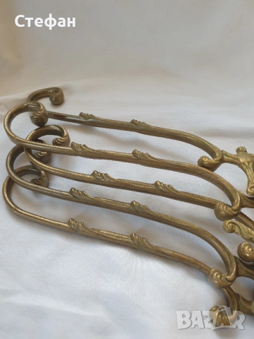 Стари бронзови закачалки, снимка 7 - Антикварни и старинни предмети - 54307261