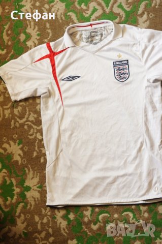 Футболна фланелка на Англия, снимка 2 - Спортни дрехи, екипи - 32153245