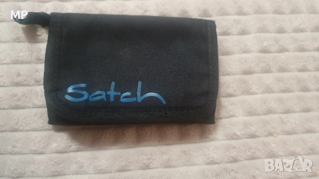 Портфейл Satch 