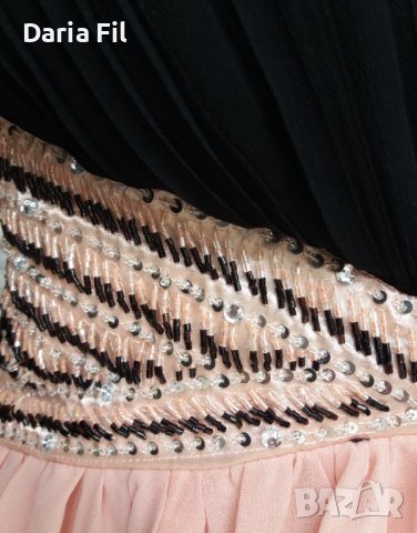 ИЗКЛЮЧИТЕЛНО КРАСИВА рокля с остро деколте и пайети около талията, снимка 2 - Рокли - 40773216