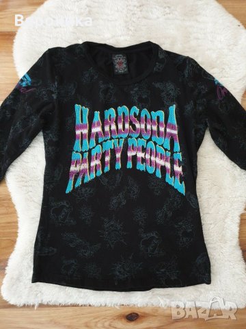 Нова Дамска Блуза Hardsoda, снимка 2 - Блузи с дълъг ръкав и пуловери - 30772982