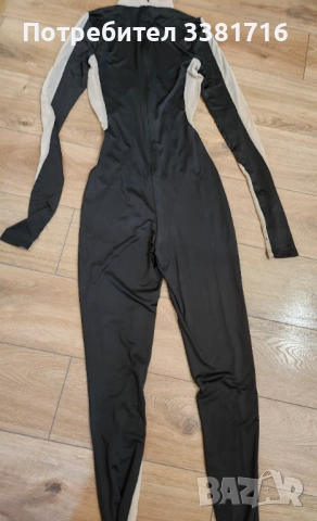 Дамски клин гащеризон fashion nova , снимка 6 - Други - 52776738