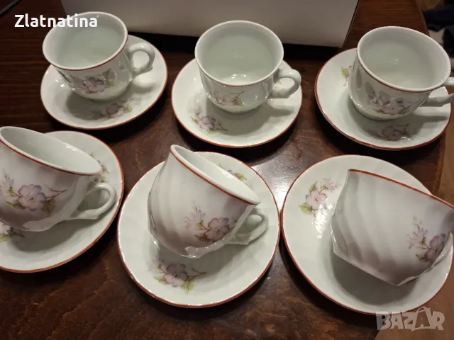 Сервиз за кафе., снимка 2 - Сервизи - 49734754